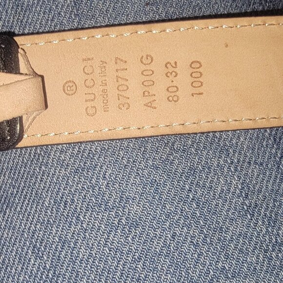 Womens size 80 thin gucci belt